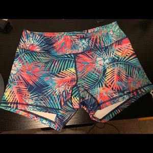 Born Primitive Wodapalooza Shorts - size S